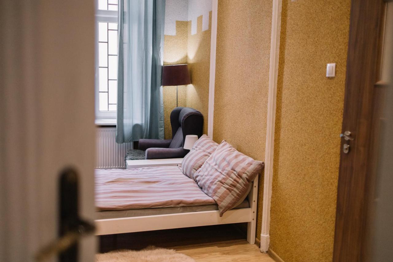 West13 Guest Rooms Krakow Ngoại thất bức ảnh