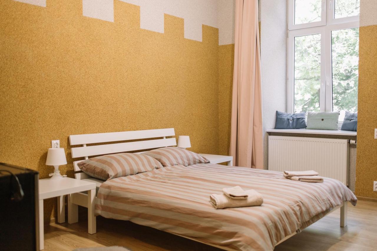 West13 Guest Rooms Krakow Ngoại thất bức ảnh