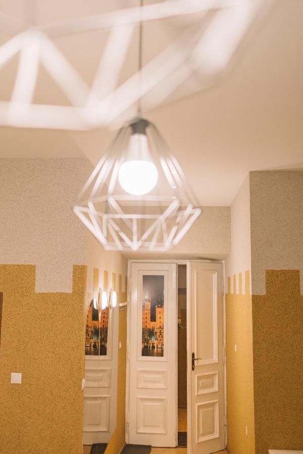 West13 Guest Rooms Krakow Ngoại thất bức ảnh