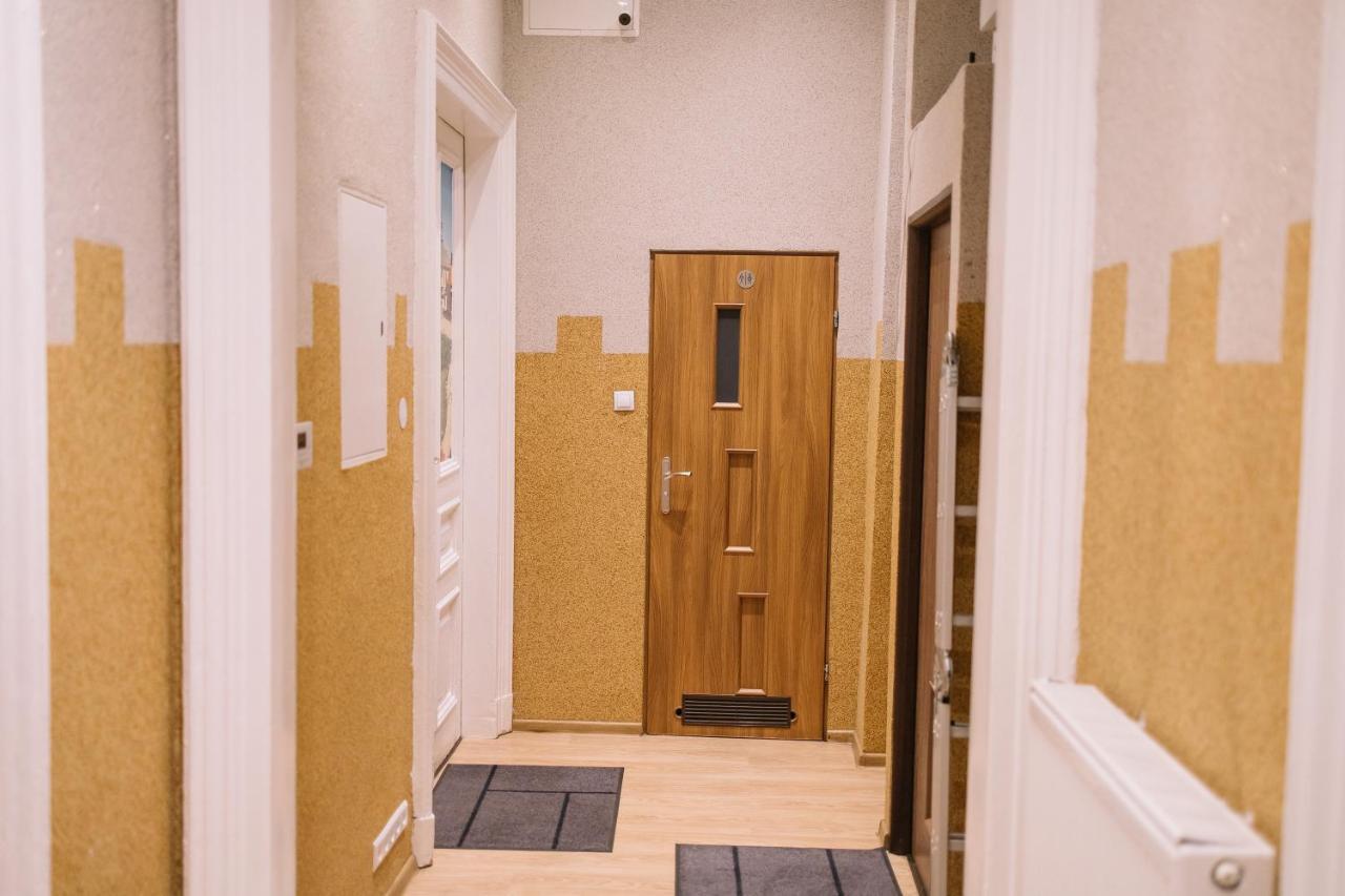 West13 Guest Rooms Krakow Ngoại thất bức ảnh