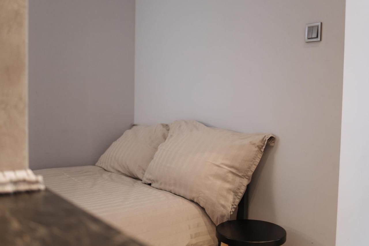 West13 Guest Rooms Krakow Ngoại thất bức ảnh