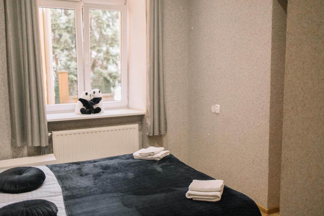 West13 Guest Rooms Krakow Ngoại thất bức ảnh