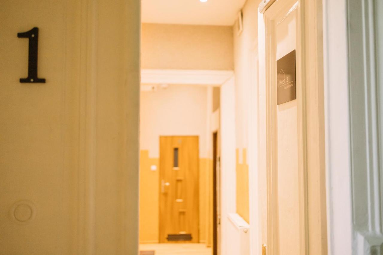 West13 Guest Rooms Krakow Ngoại thất bức ảnh